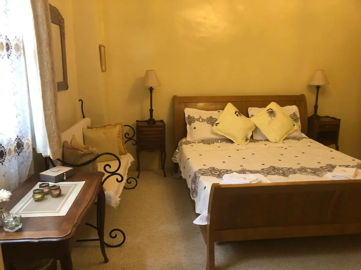 La Porte Bleue Bed & Breakfast Saint-Antonin  Saint-Antonin-Noble-Val
