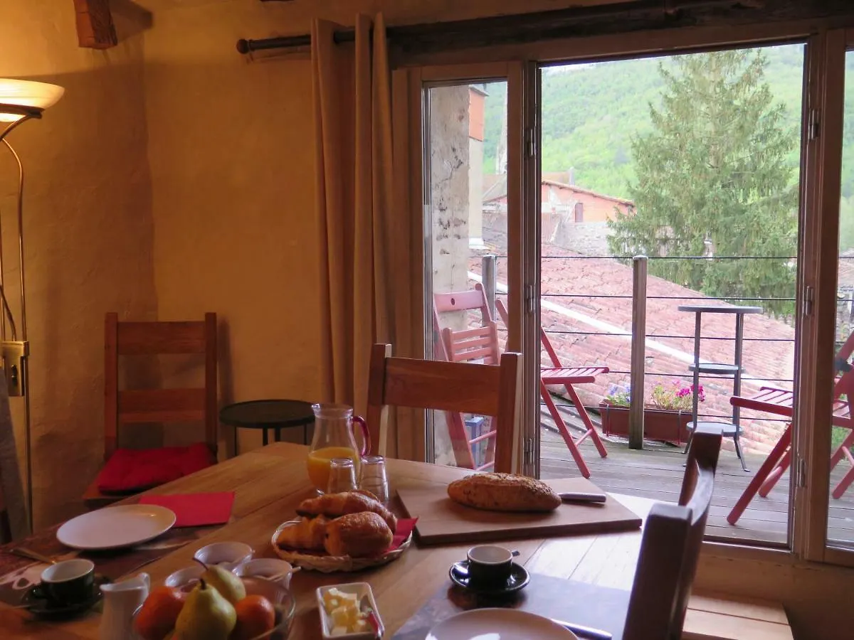La Porte Bleue Bed & Breakfast Saint-Antonin