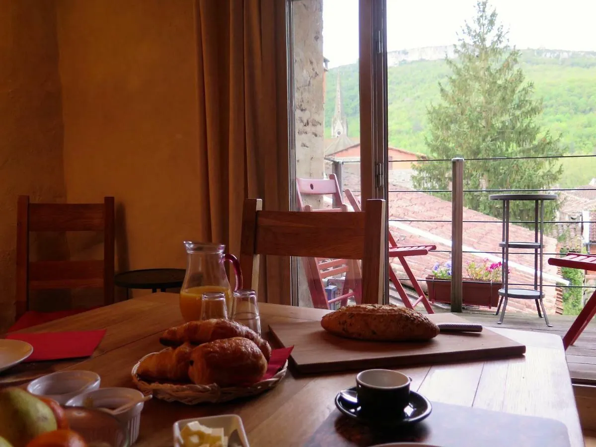 La Porte Bleue Bed & Breakfast Saint-Antonin France